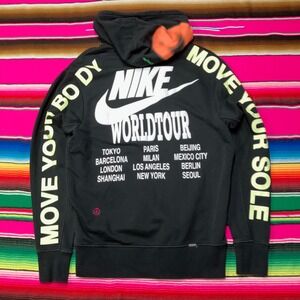 Nike World Tour Hoodie Men's S Black Glow All Over‎ Print Swoosh DA0931-010